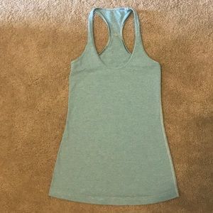 Lululemon tank
